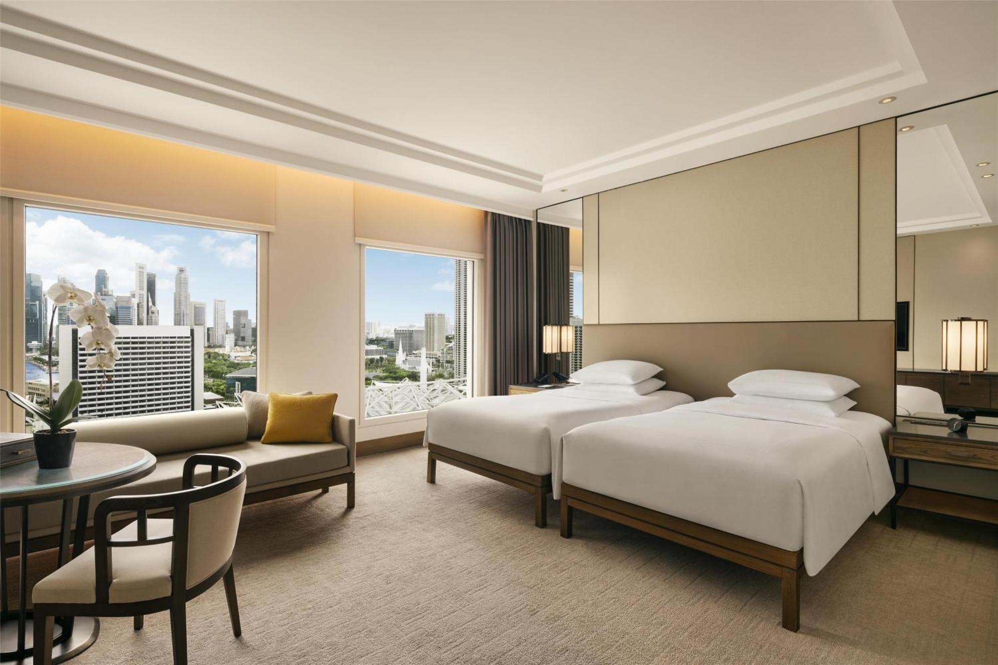 Hotel Conrad Marina Bay 5*